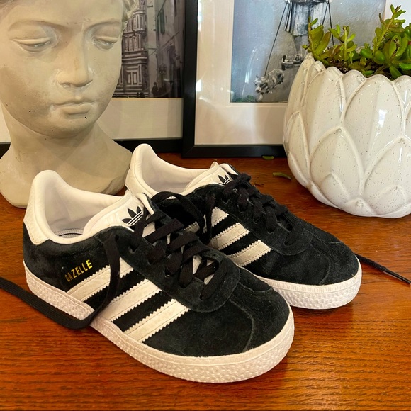 adidas Other - Adidas Gazelle Kids Suede Sneakers - Size US 12